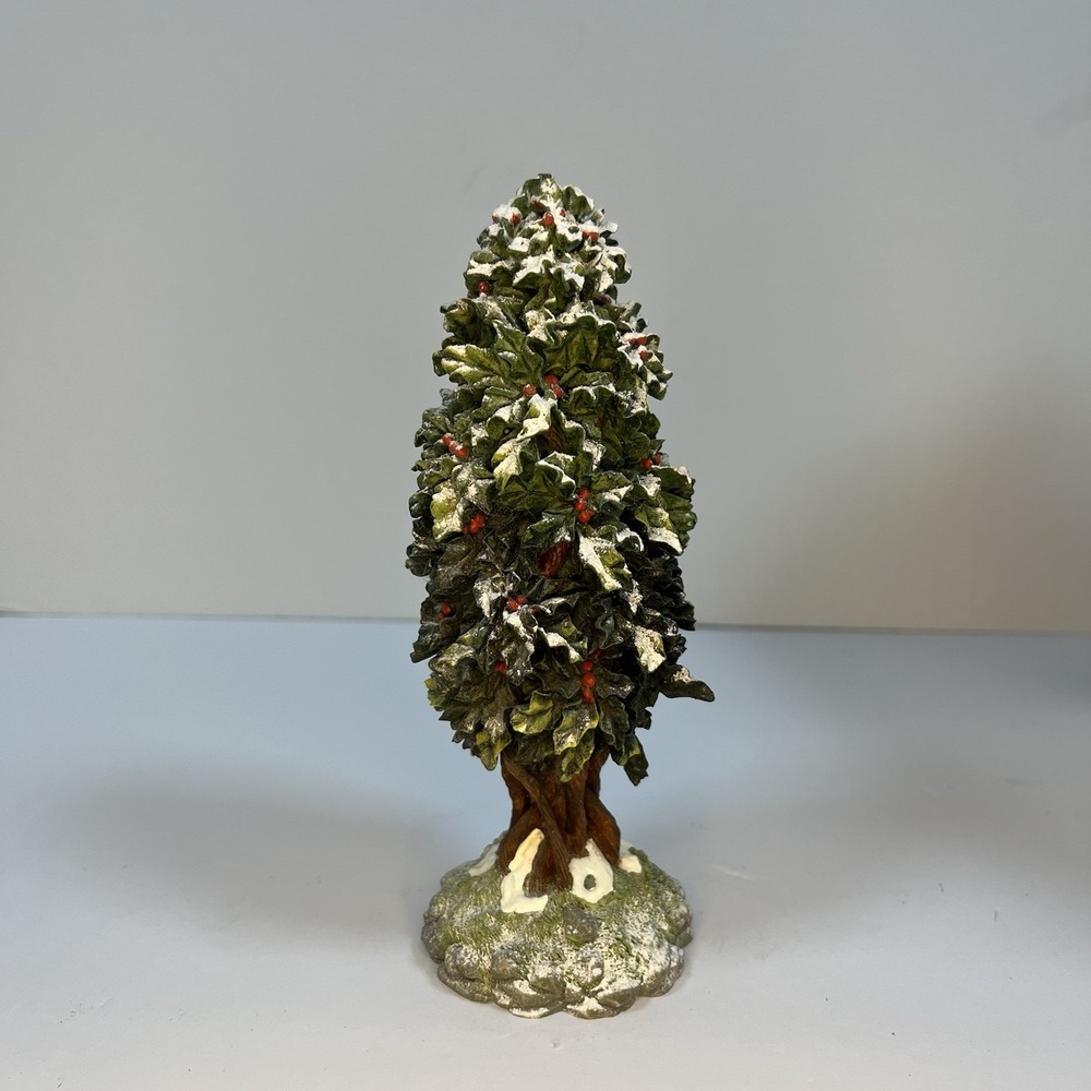 Department 56 Heritage Village Collection Holly Tree #52630 Original Box